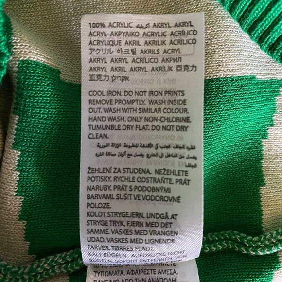 Edikted Green and white Kaleidoscope Sweater, XS/S, NWT - Picture 10 of 10